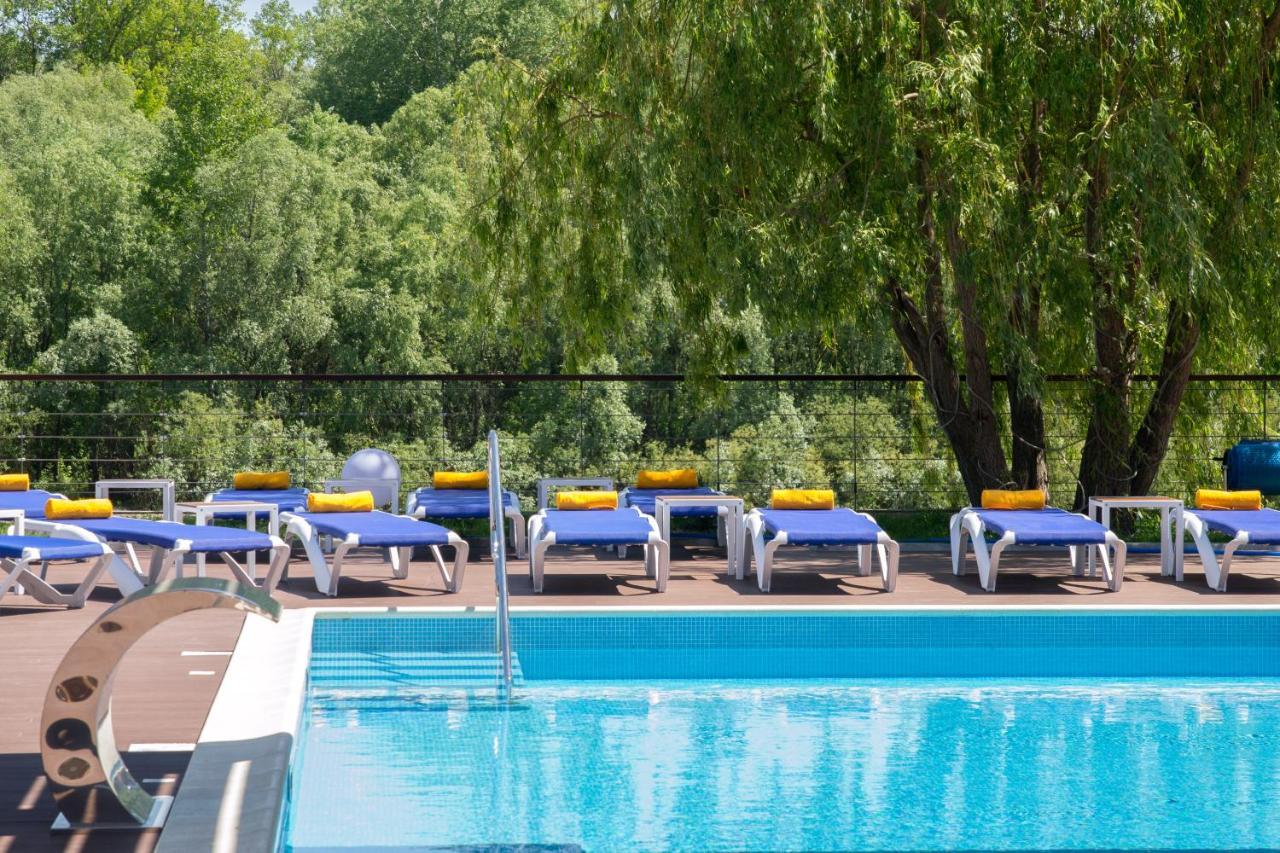 Riverside- Hotel And Mice تشيرنيهيفسكا المظهر الخارجي الصورة