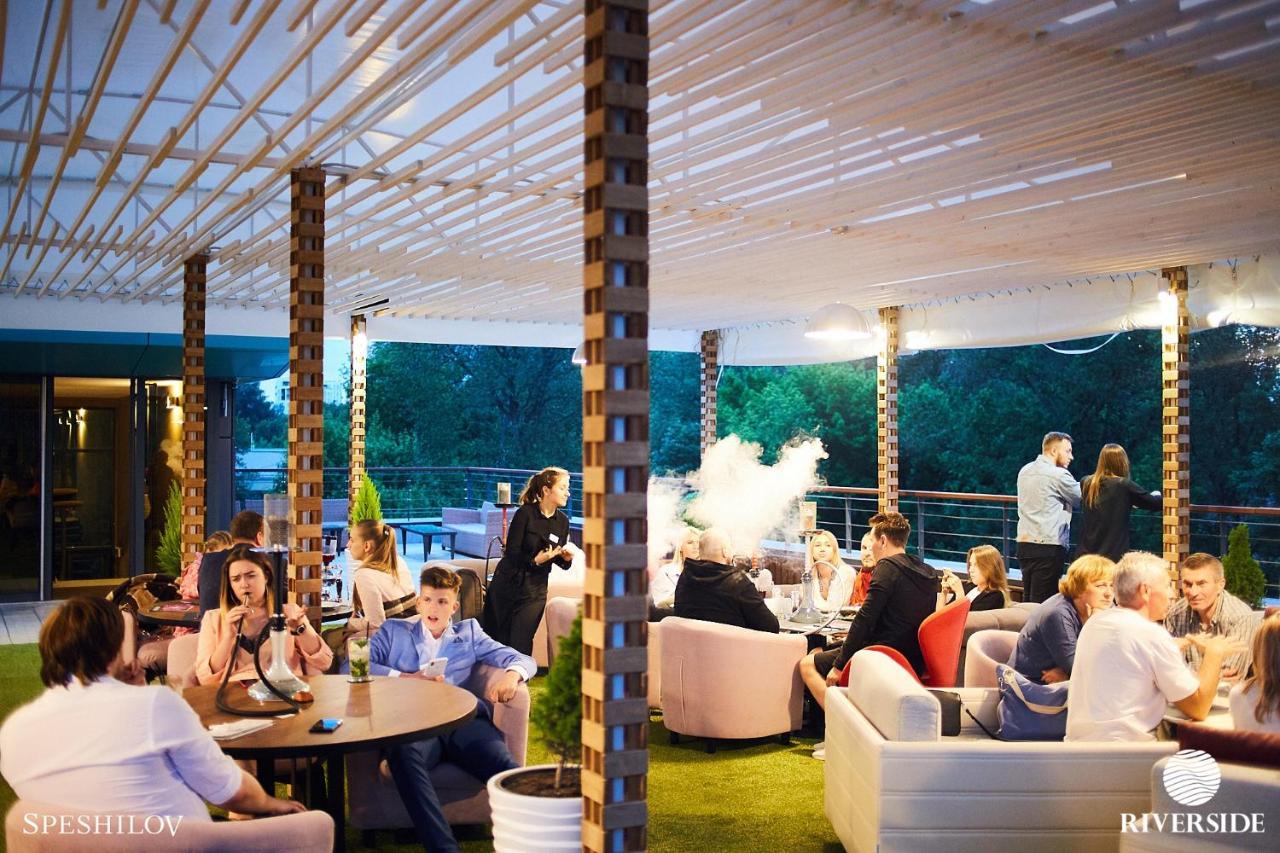 Riverside- Hotel And Mice تشيرنيهيفسكا المظهر الخارجي الصورة